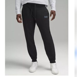 Lululemon UCLA Black City
Sweat Jogger Men’s size Large